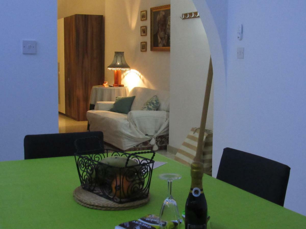 Central Studio Apartment Santa Vennera 외부 사진